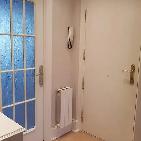 Acogedor Piso De 3 Habitaciones En Neguri Getxo